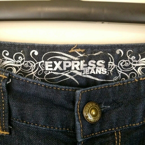 Express Dark Wash Flare Jeans Size 4 - Picture 5 of 6